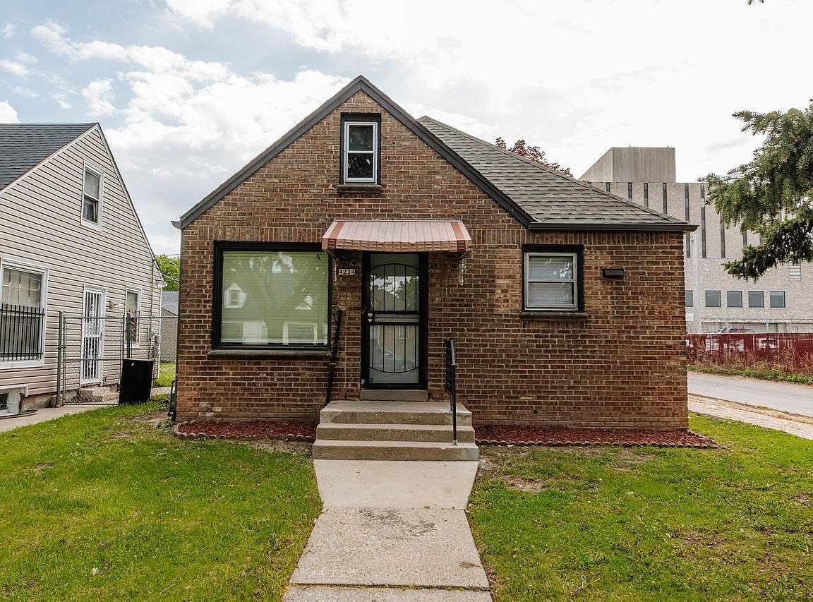 Primary listing photo