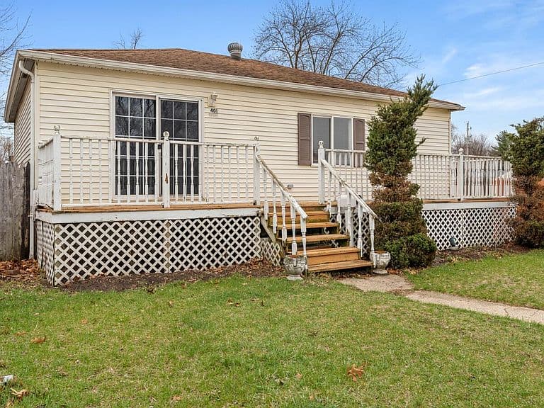 Listing photo