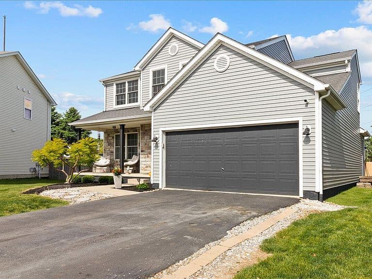 Listing photo 4
