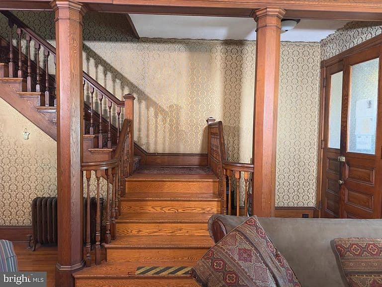 Listing photo 4