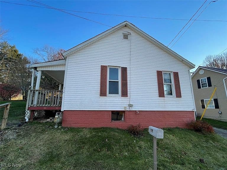 Listing photo 3