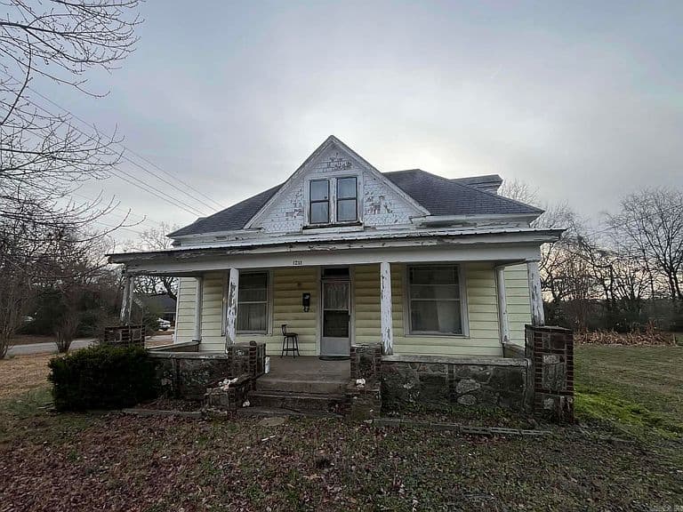 Listing photo