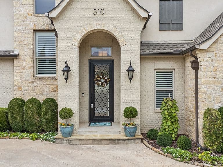Listing photo 4