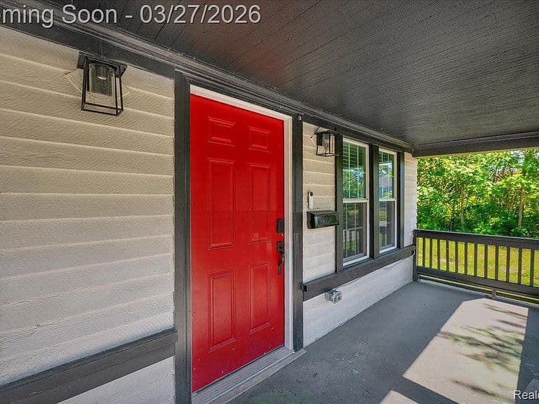 Listing photo 3