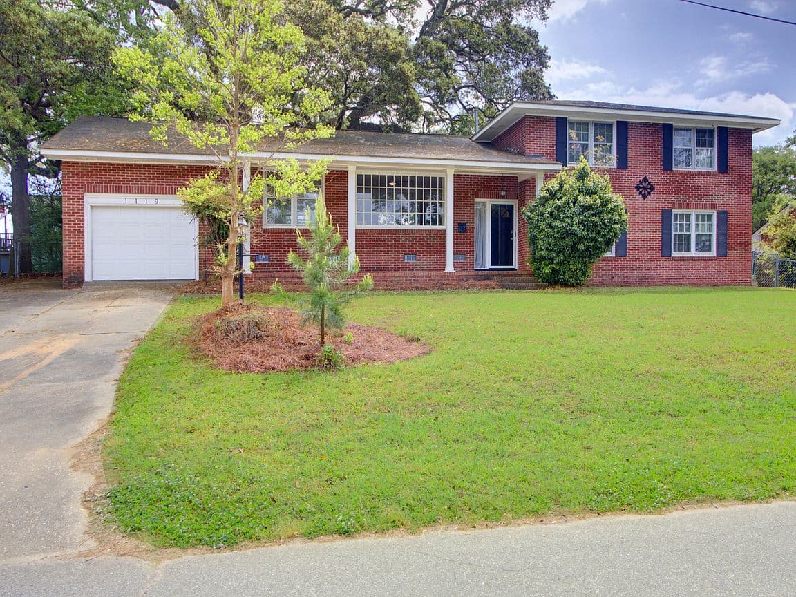 Primary listing photo