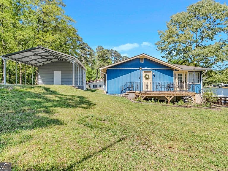 Listing photo 4