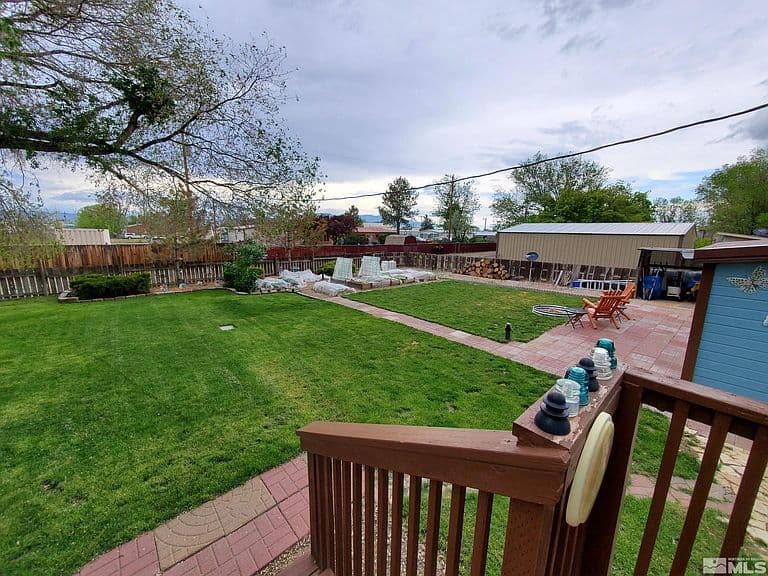 Listing photo 4