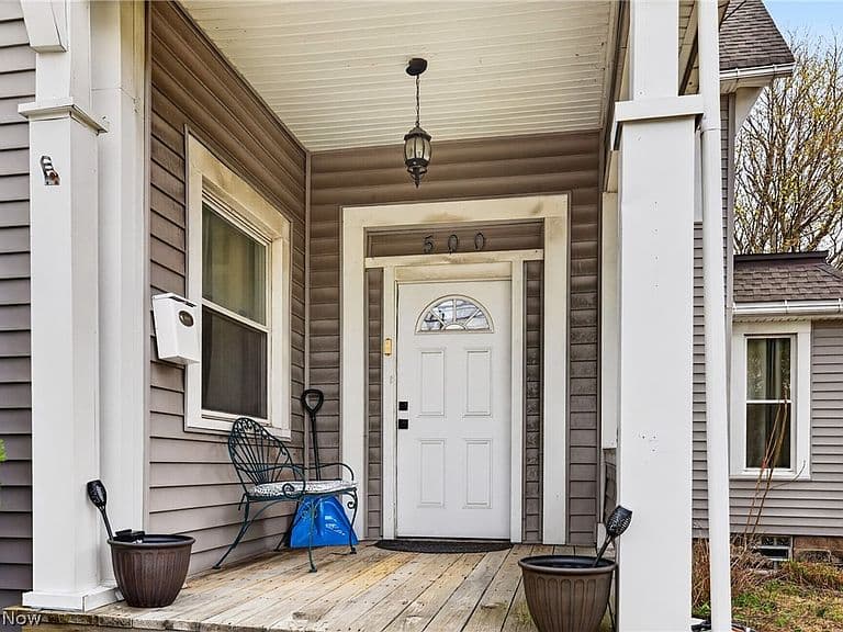 Listing photo 5