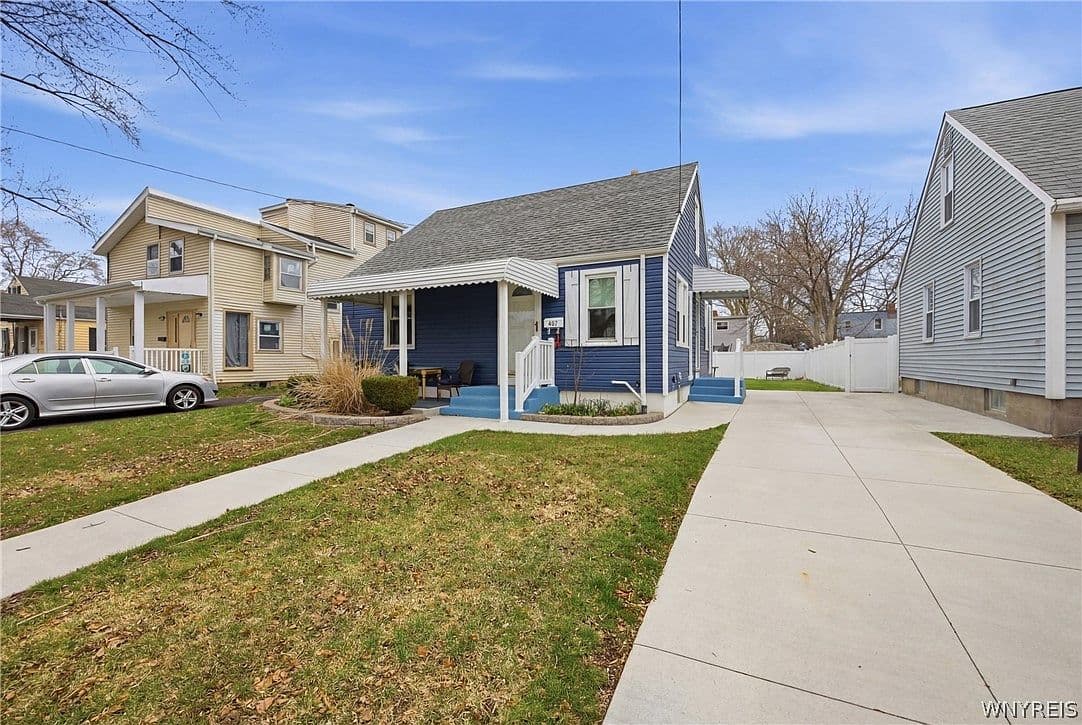Primary listing photo