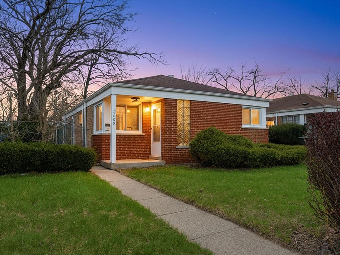 Primary listing photo