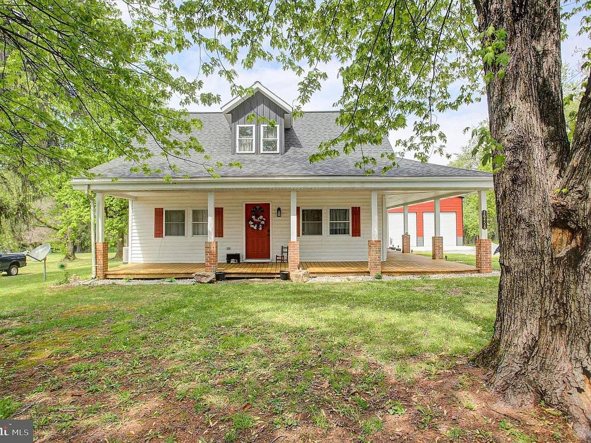 Primary listing photo