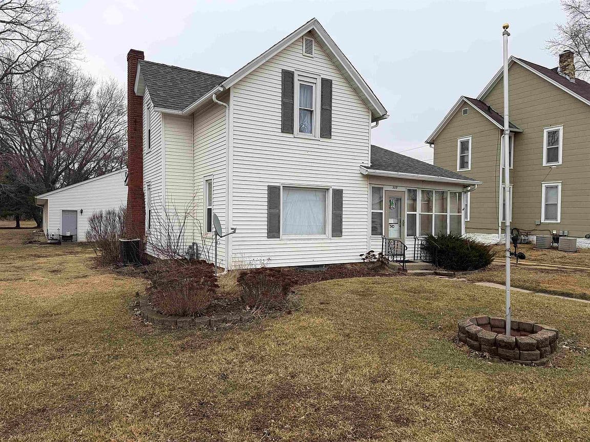 Primary listing photo