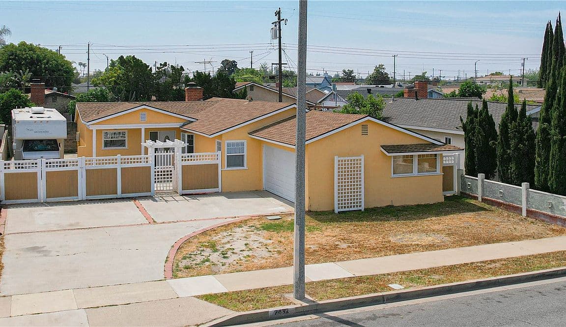 Primary listing photo