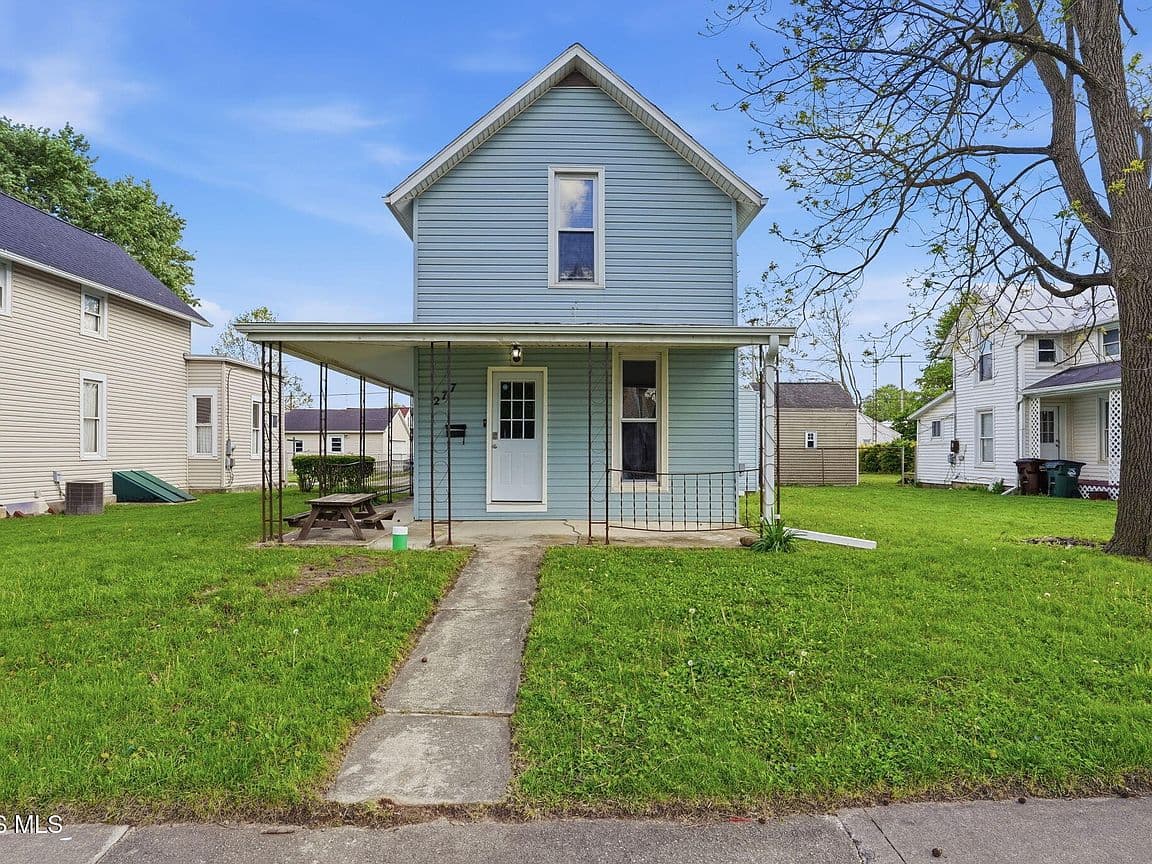 Primary listing photo