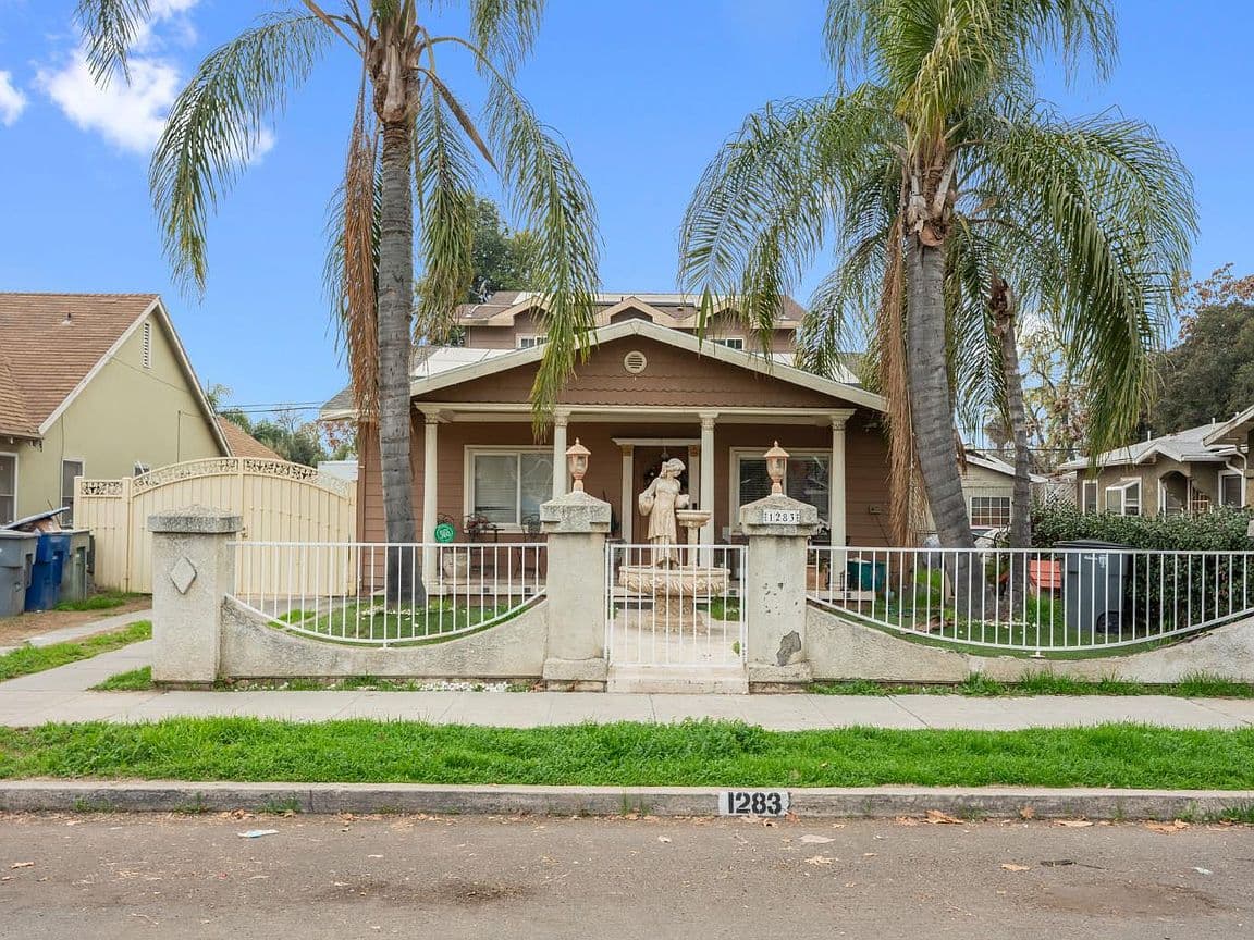 Primary listing photo