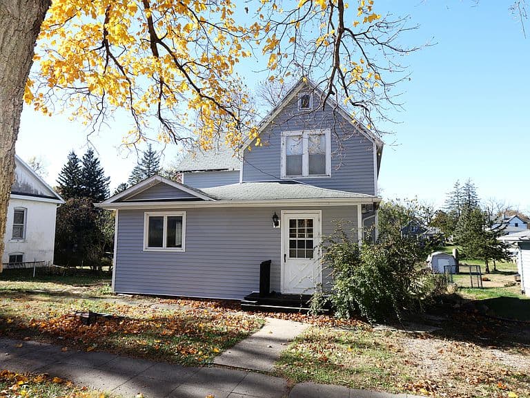 Listing photo