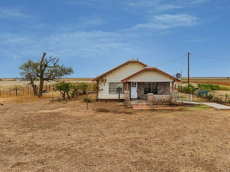 Listing photo