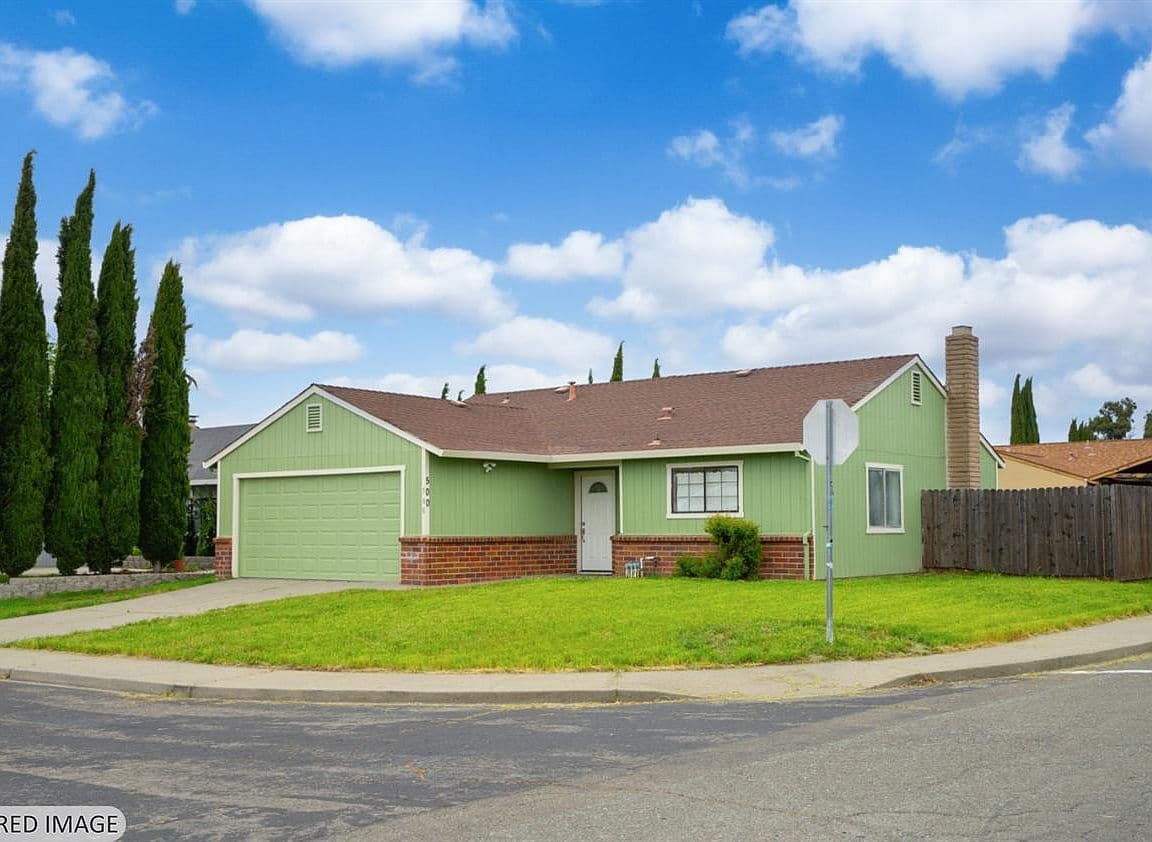 Primary listing photo