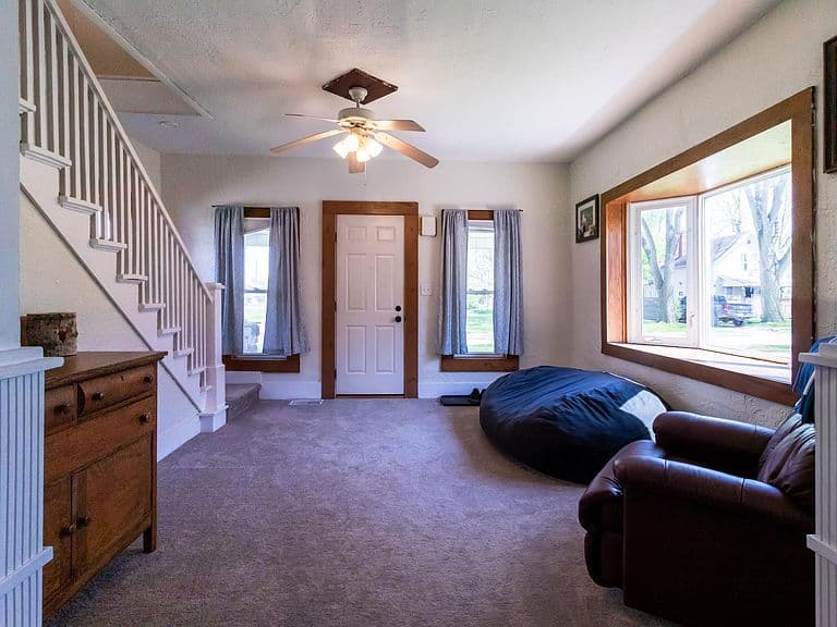 Listing photo 4