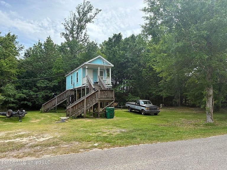 Listing photo 5