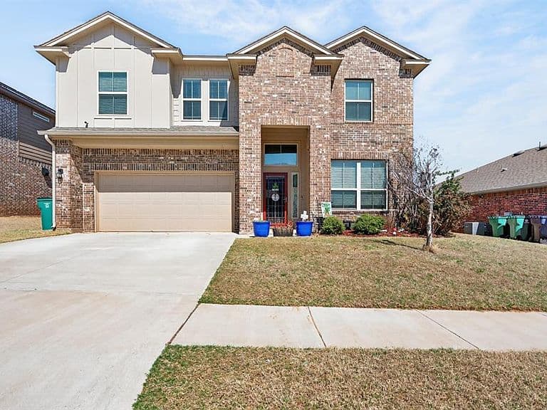 Listing photo 3