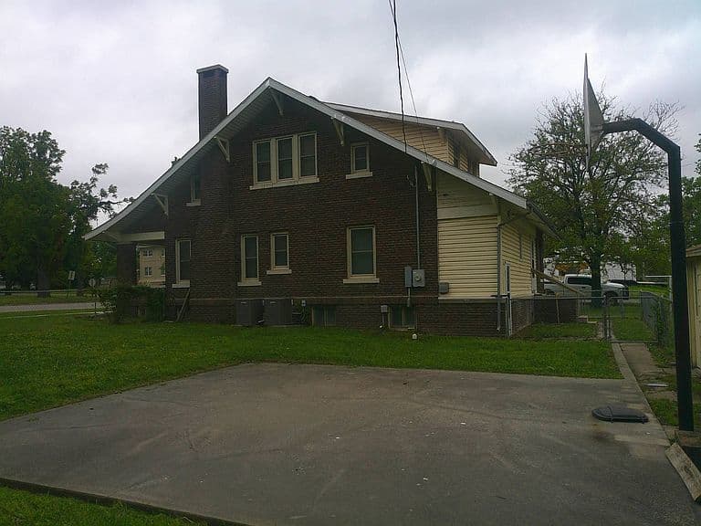 Listing photo 4