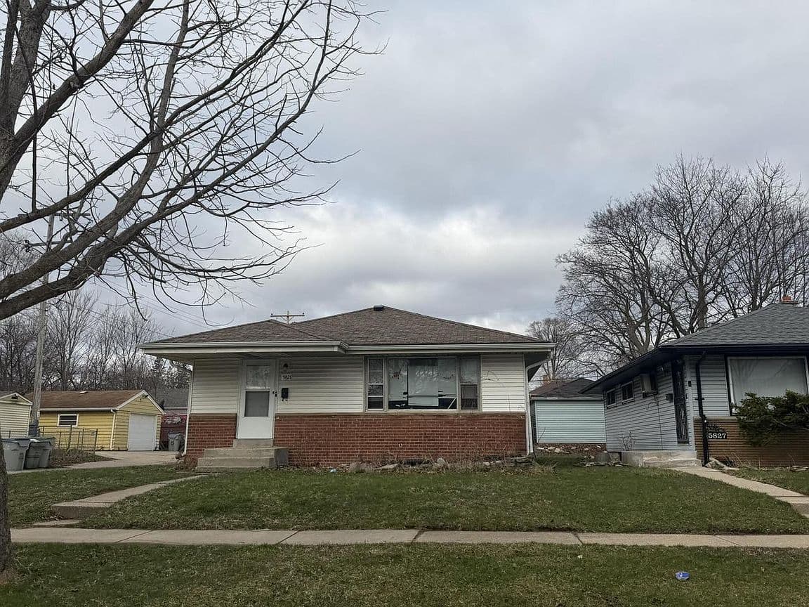 Primary listing photo