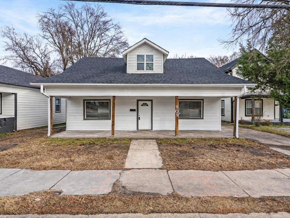 Primary listing photo