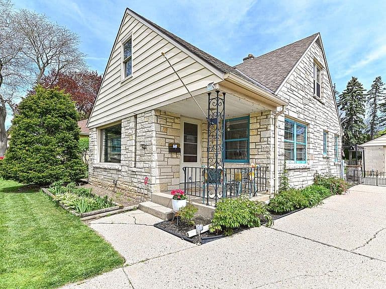 Listing photo 5