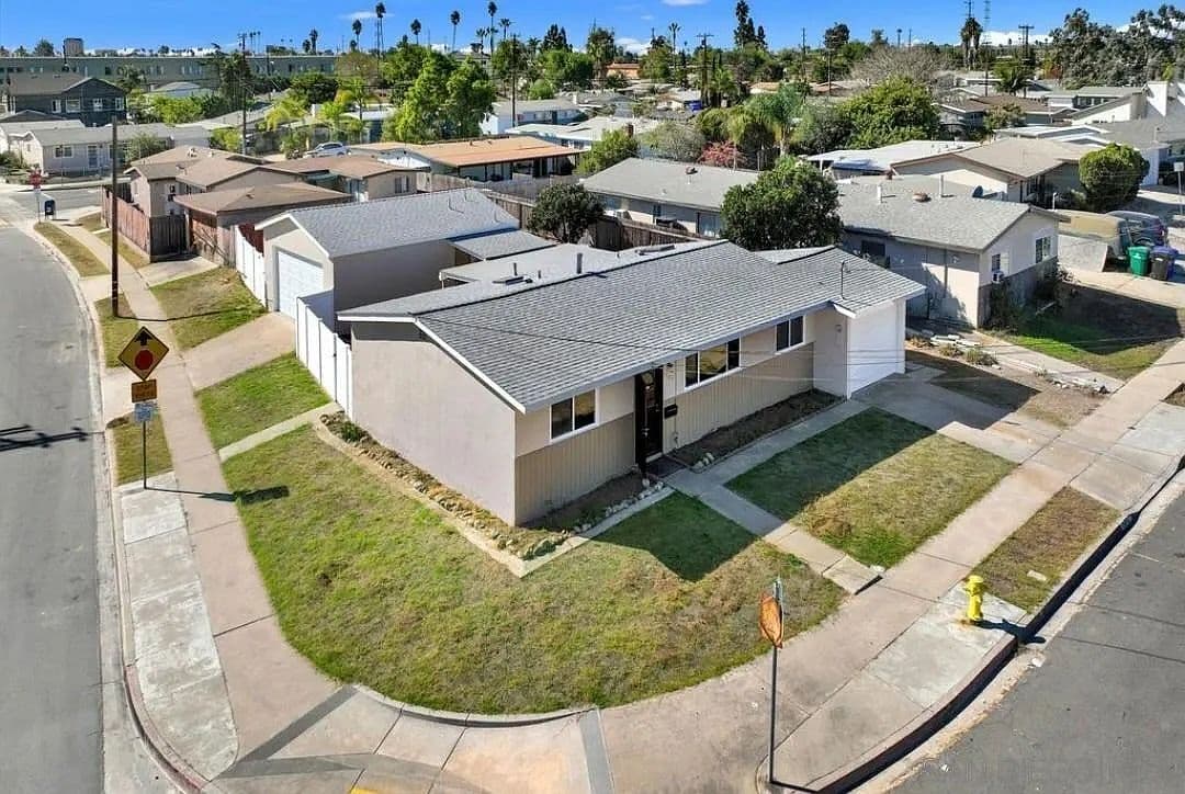 Primary listing photo