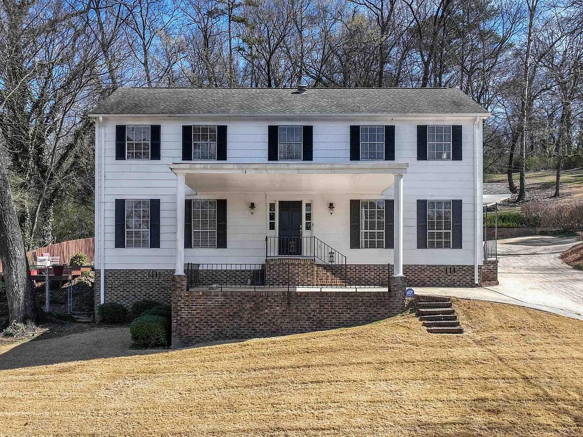 Primary listing photo