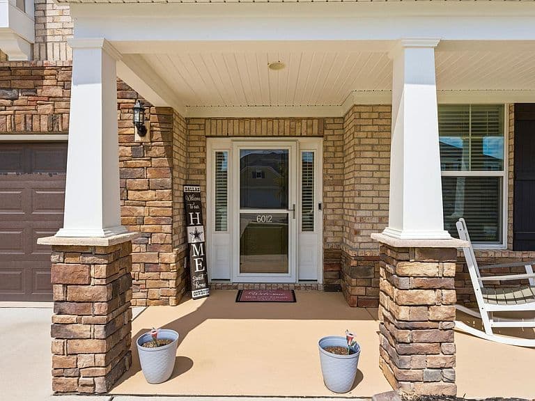Listing photo 4