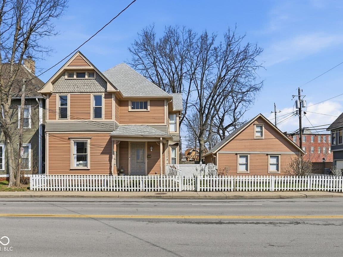 Primary listing photo
