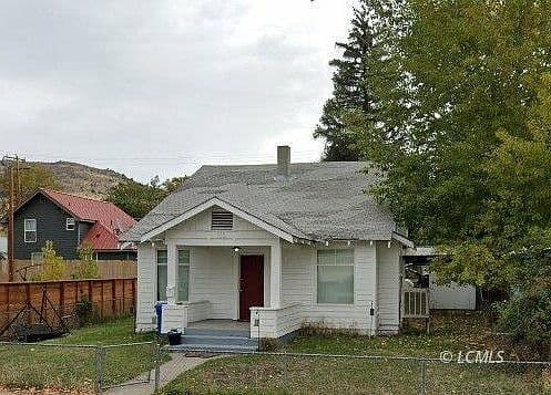 Listing photo