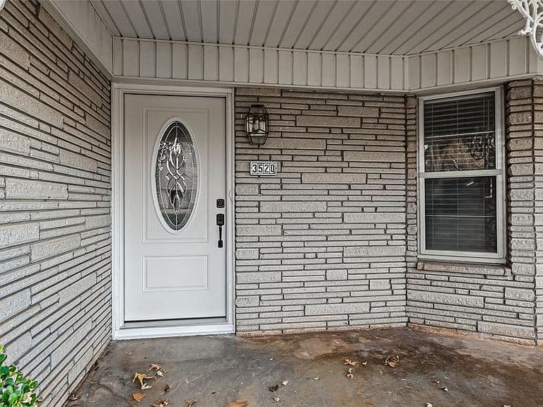 Listing photo 5