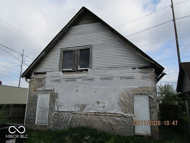 Listing photo 4