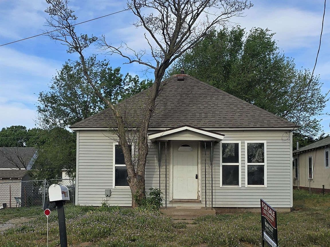 Primary listing photo