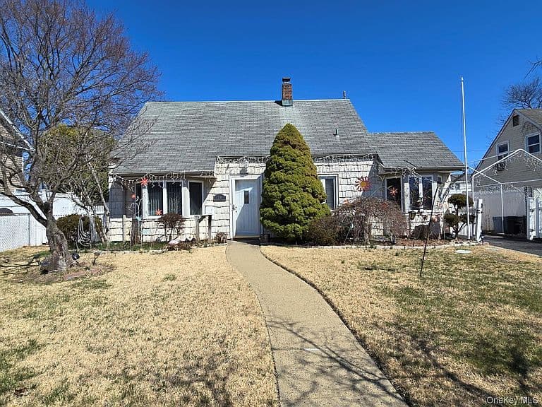 Listing photo