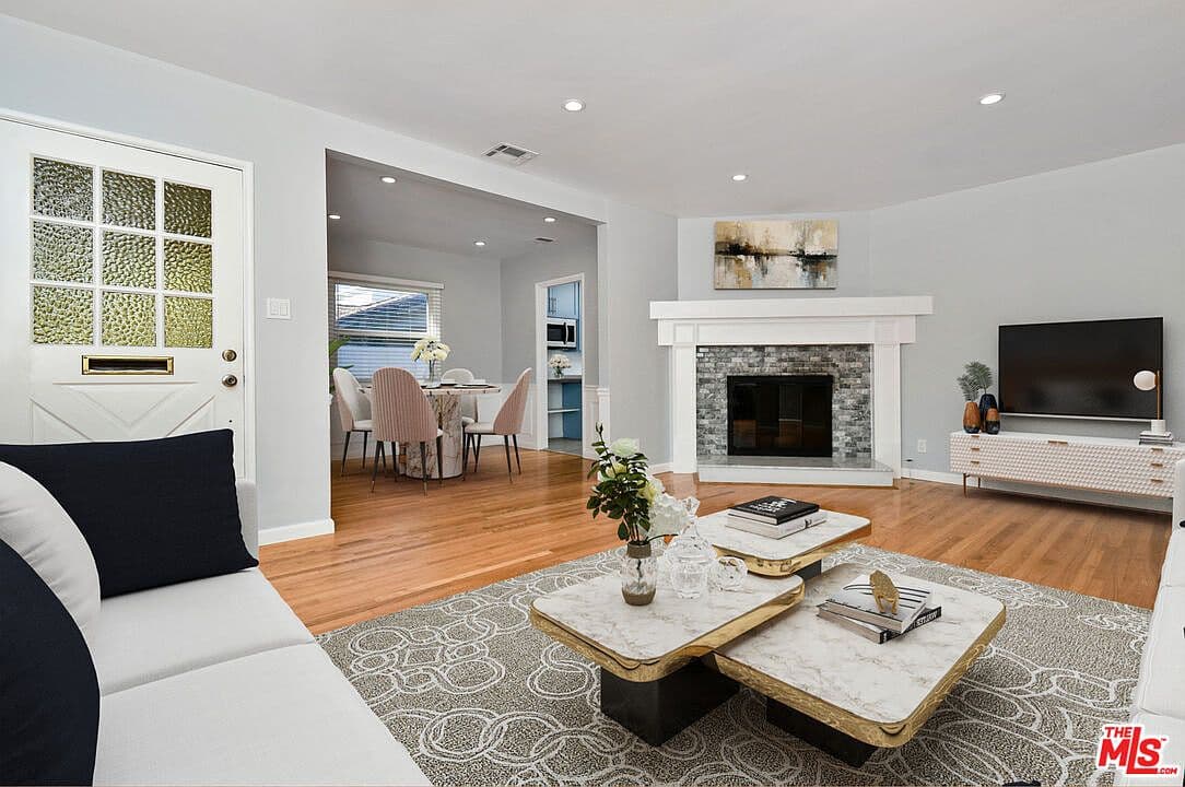 Primary listing photo
