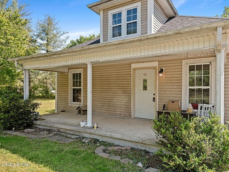 Listing photo 4