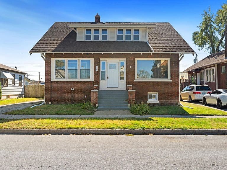 Listing photo