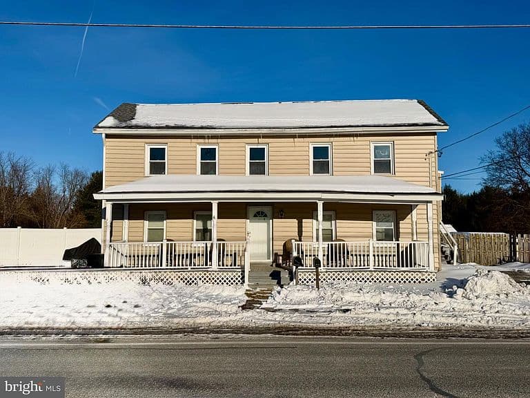 Listing photo 2