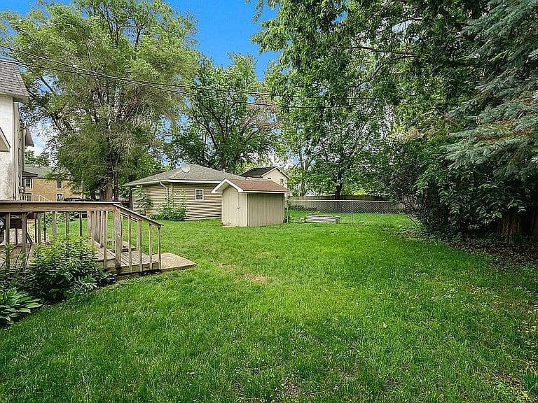 Listing photo 4