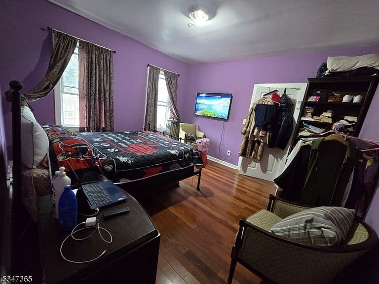 Listing photo 4