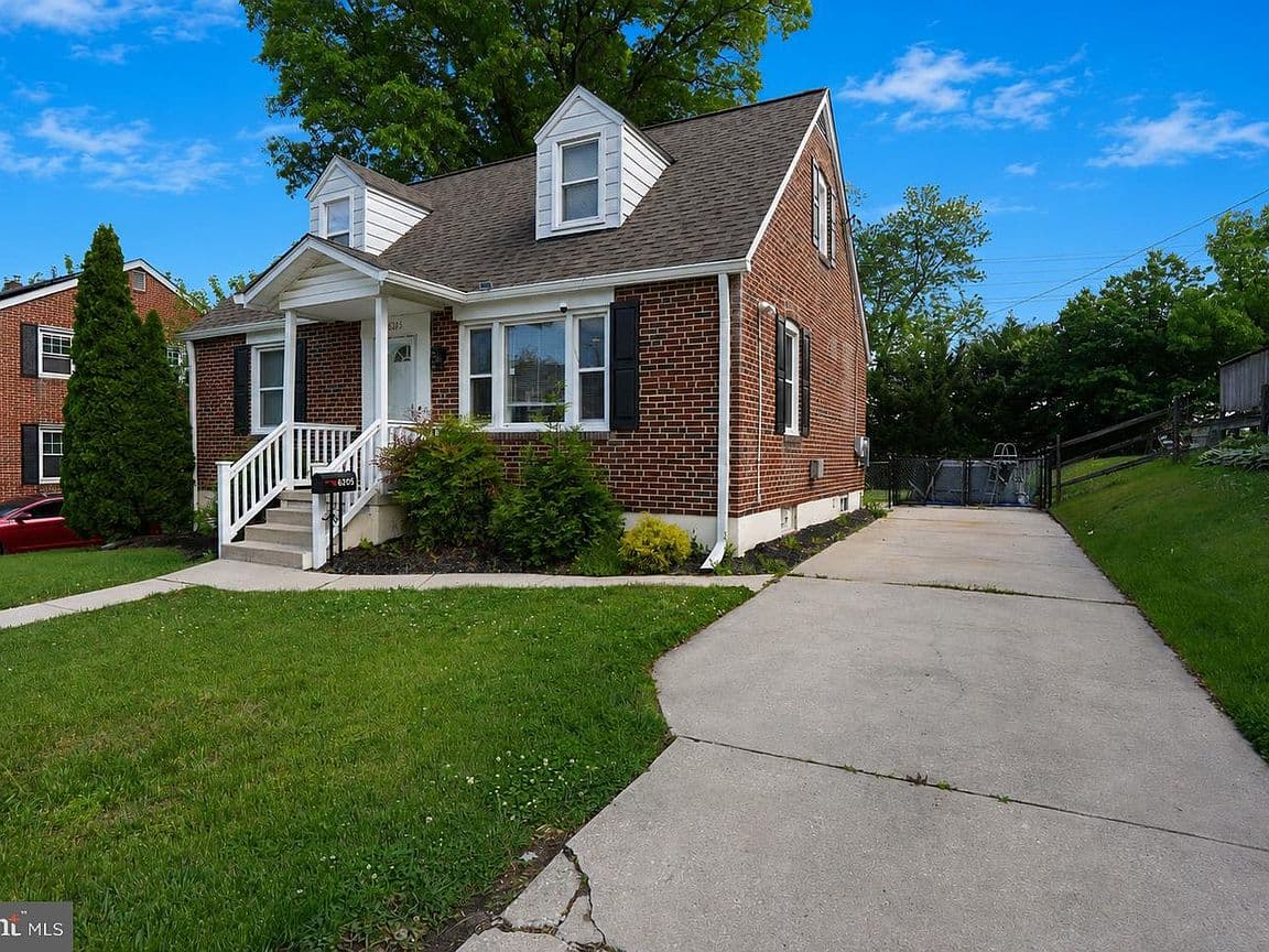 Primary listing photo