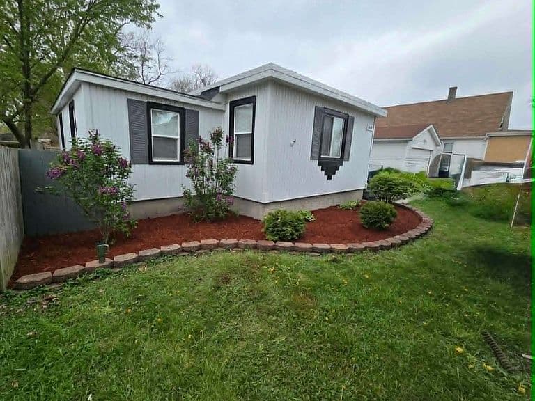 Listing photo 4