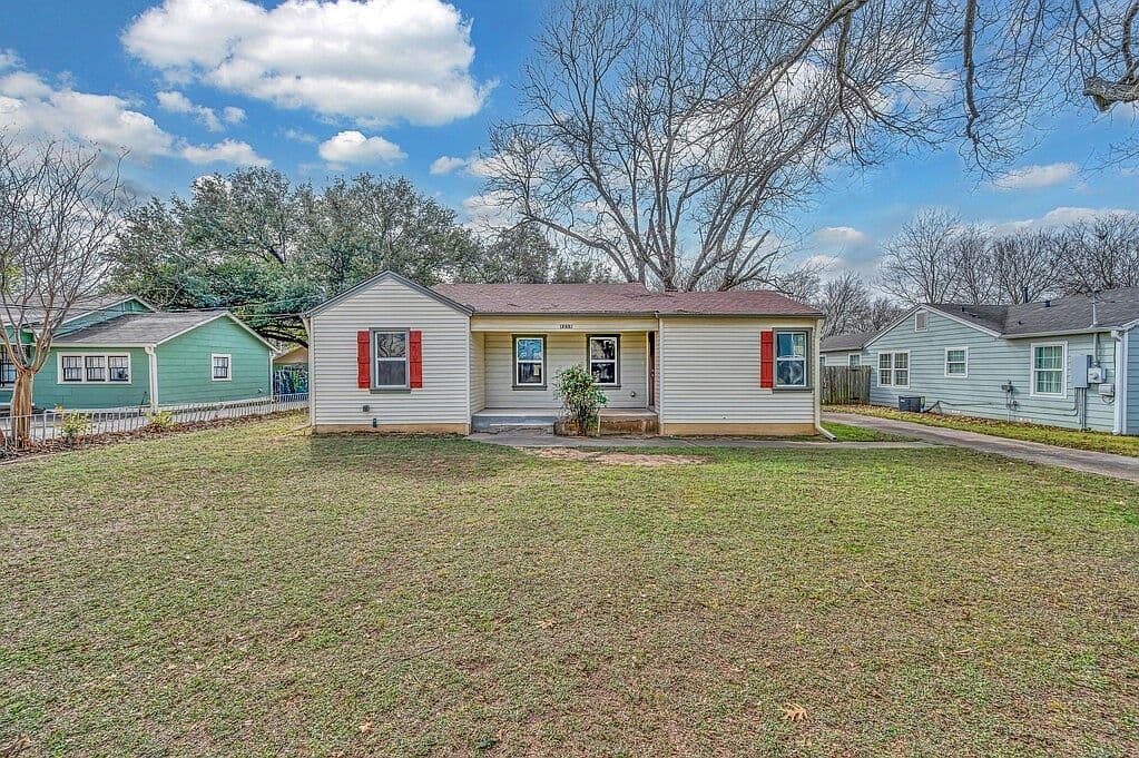 Primary listing photo