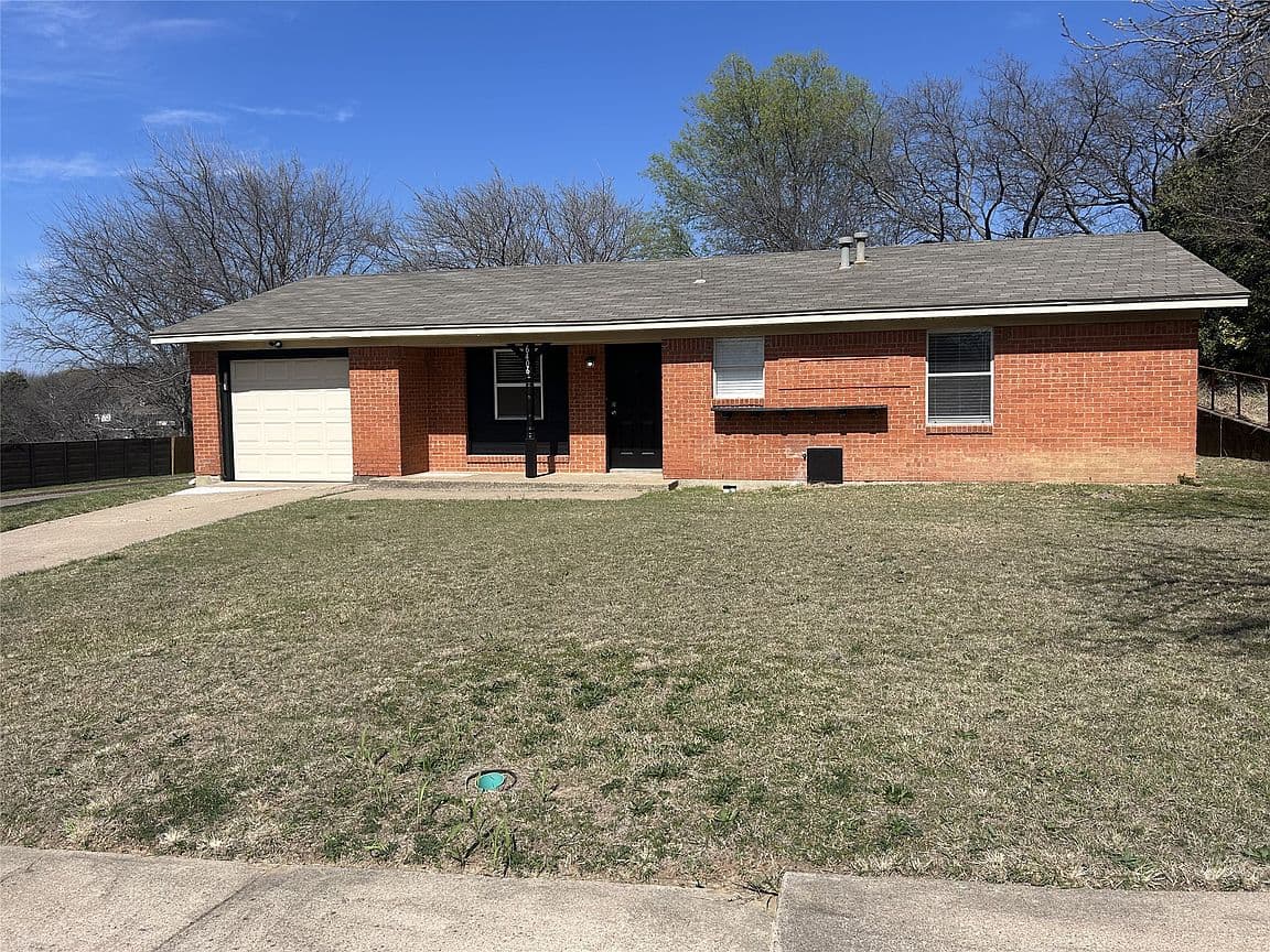 Primary listing photo