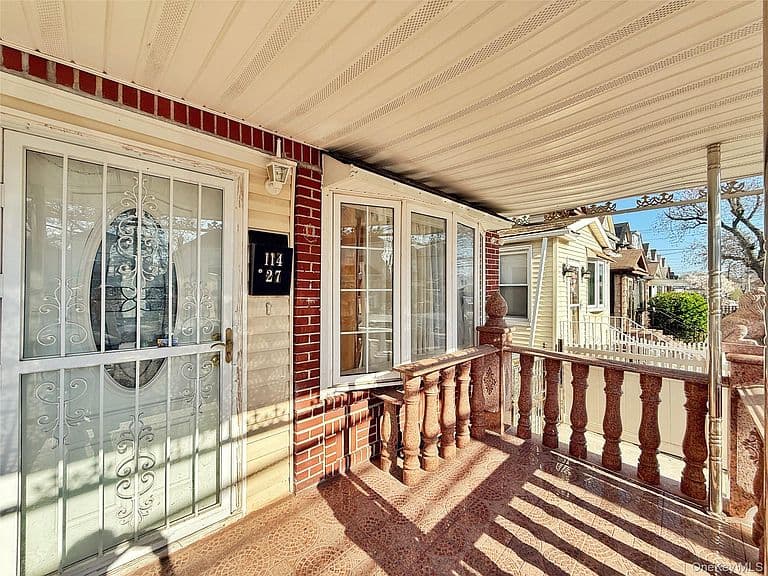 Listing photo 4