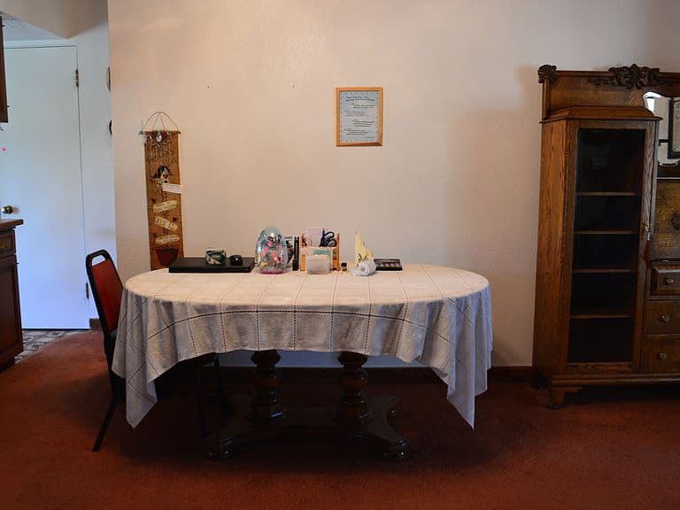 Listing photo 5